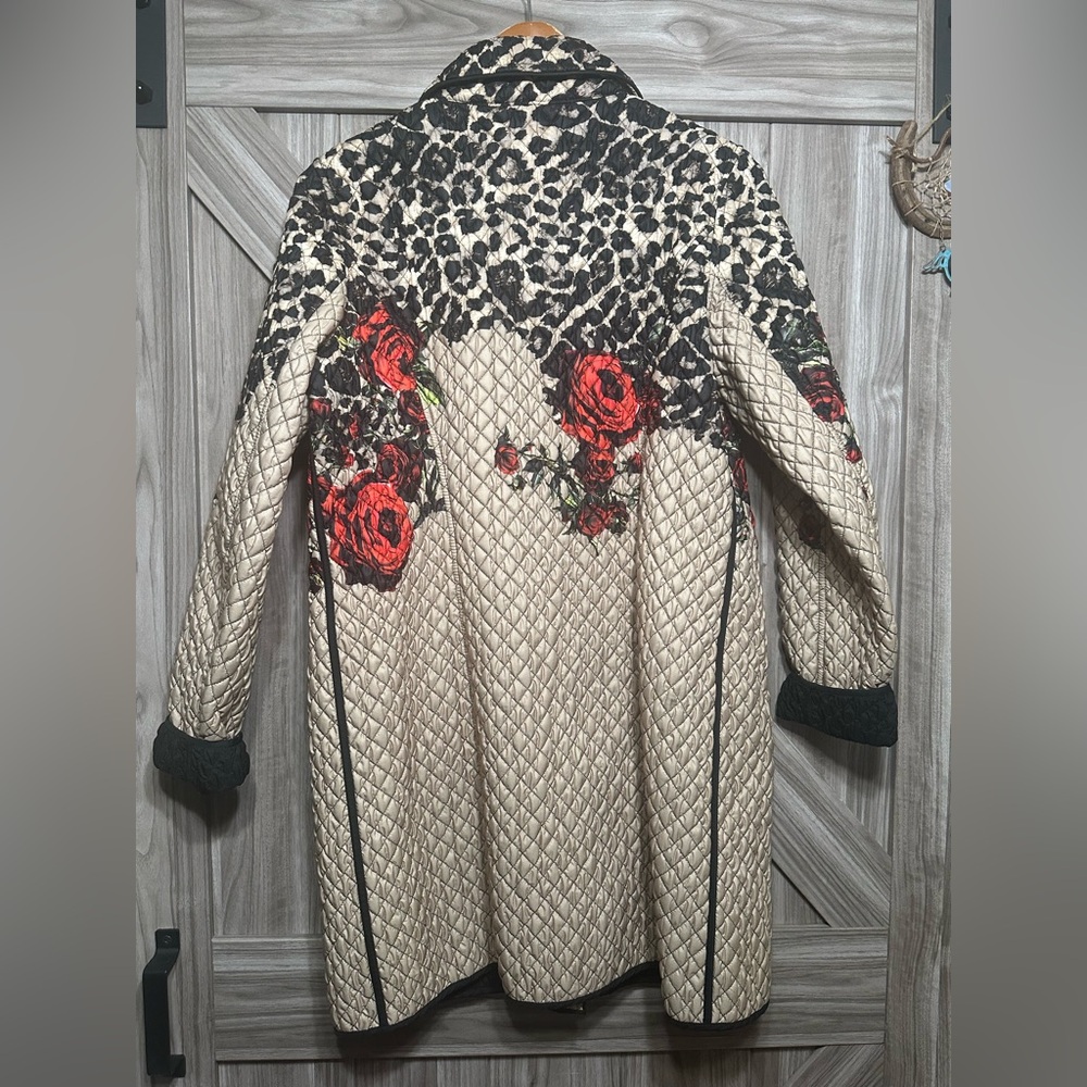Landi Fancy Reversible Quilted Rose Leopard Jacket - Picture 7 of 9